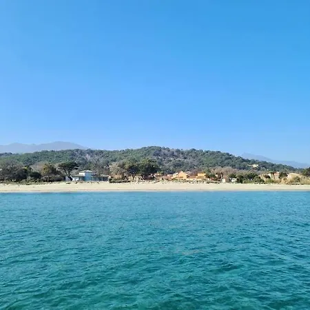 بيت للعطل Maison De 4 Chambres A Poggio Mezzana A 100 M De La Plage Avec Vue Sur La Mer Jardin Amenage Et Wifi